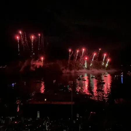 Lake's Dream - By Myhomeincomo *