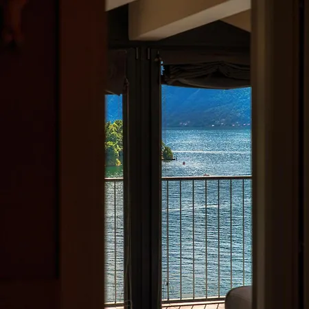 Lake's Dream - By Myhomeincomo *