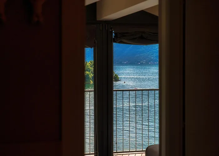 Lake's Dream - By Myhomeincomo *